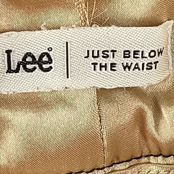 Lee Women's Just Below The Waist Black Cotton Pants. Size 10M - Picture 9 of 10